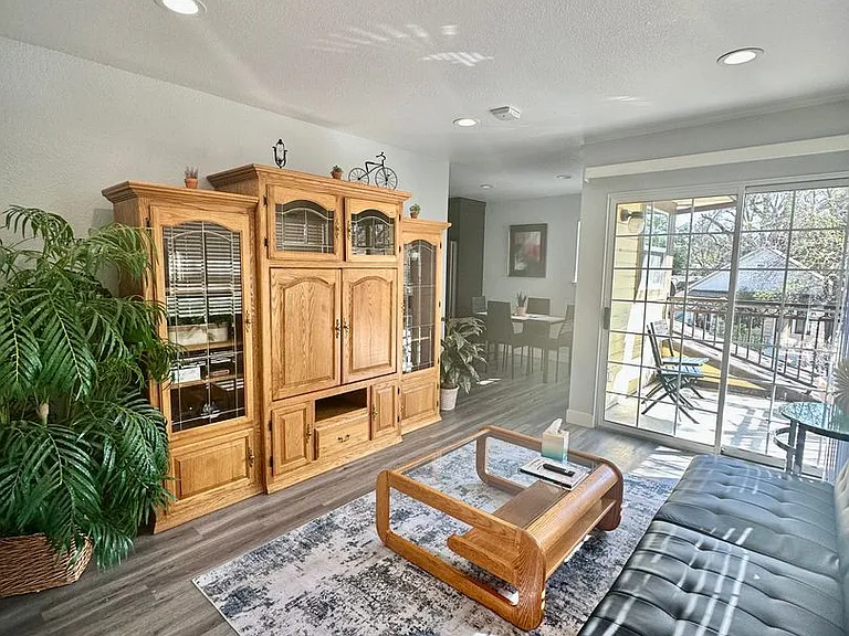 Aggie Properties - Residential — Photo 2