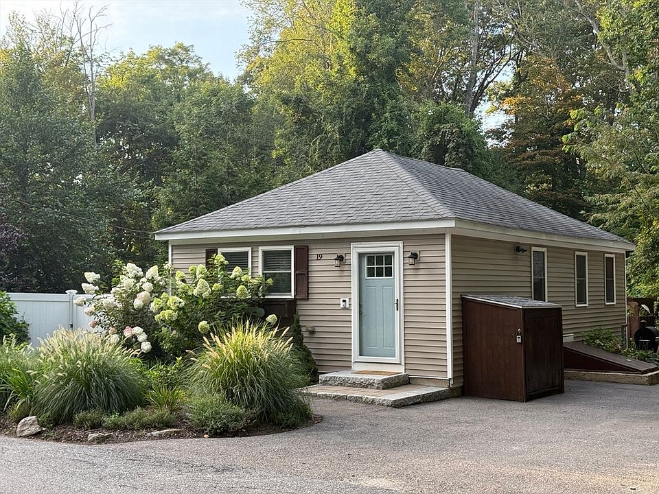 1st image of 19 Knoll Rd