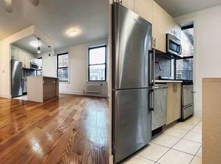 30-60 29th St #E5, Astoria, NY 11102