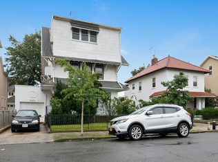 3826 Neptune Ave, Brooklyn, NY 11224