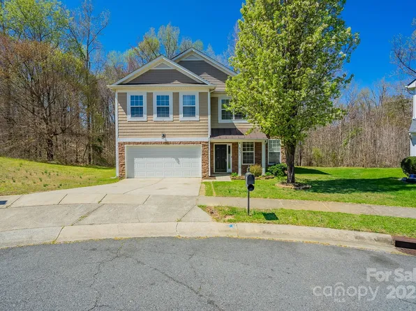 6351 Carpentaria Ct, Charlotte, NC 28215