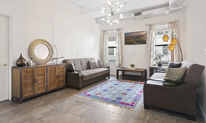 Rented by Compass | media 7