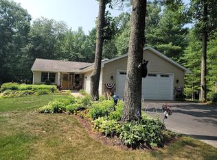 W6472 Woodhaven Cir, Wautoma, WI 54982