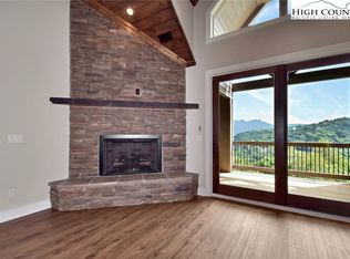 Crescent Lane 22b, Banner Elk, NC 28604