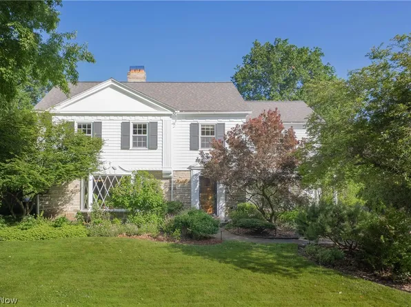23399 Laureldale Rd, Shaker Heights, OH 44122