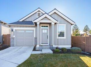 3859 NE Oakside Loop, Bend, OR 97701