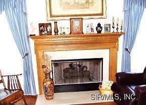 3rd image of 719 Ember Crest Dr
