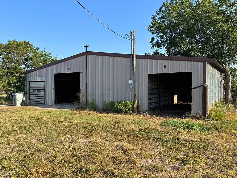 4594 Bus Us 287 — Photo 44