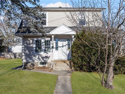 507 Post Rd, Warwick, RI, 02888