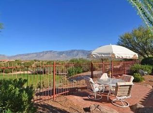 13940 N Desert Butte Dr, Oro Valley, AZ 85755