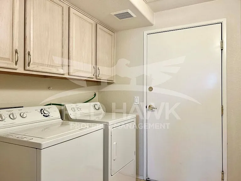 1335 E June St #110 — Photo 17