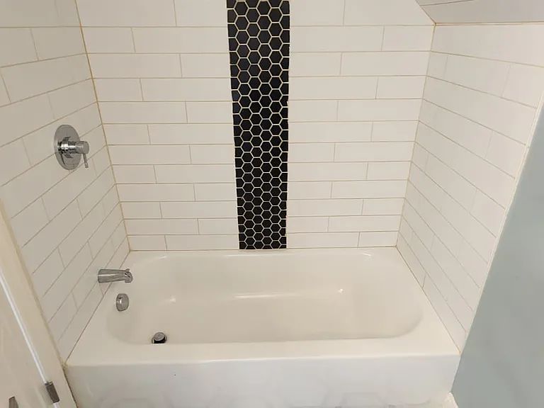 619 W Blancke St — Photo 11