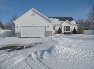 1720 Jennifer Dr, Bourbonnais, IL 60914