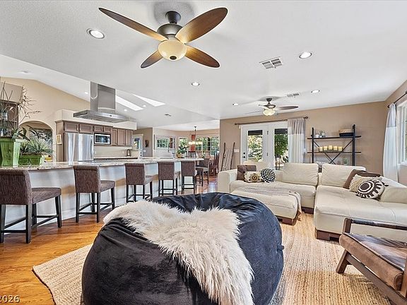 2nd image of 7520 Sisk Rd