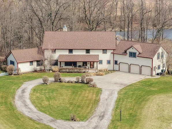 17901 County Road 112, Bristol, IN 46507