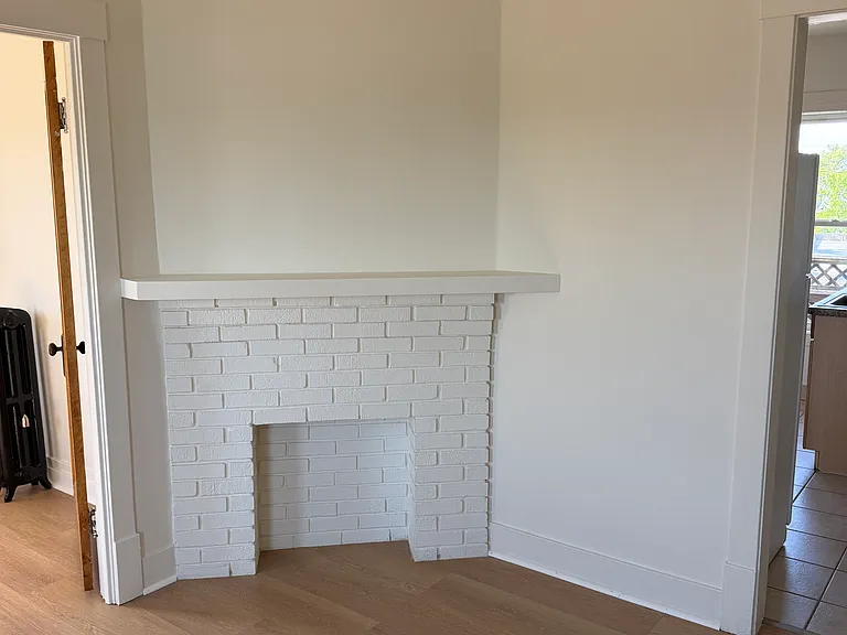 253 W Hazeltine Ave #18 — Photo 12