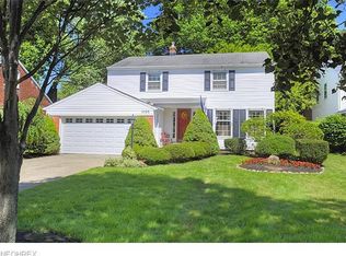 4583 Parkedge Dr, Fairview Park, OH