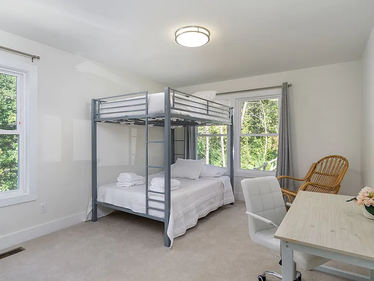 27 M L Reagan Dr — Photo 19