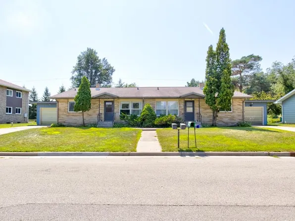 1145 Florence St, Marinette, WI 54143