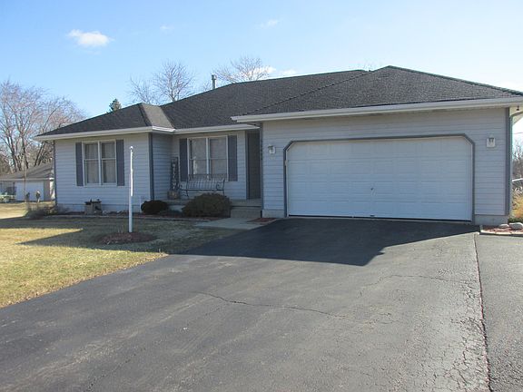 2nd image of 38895 N Pine Ave