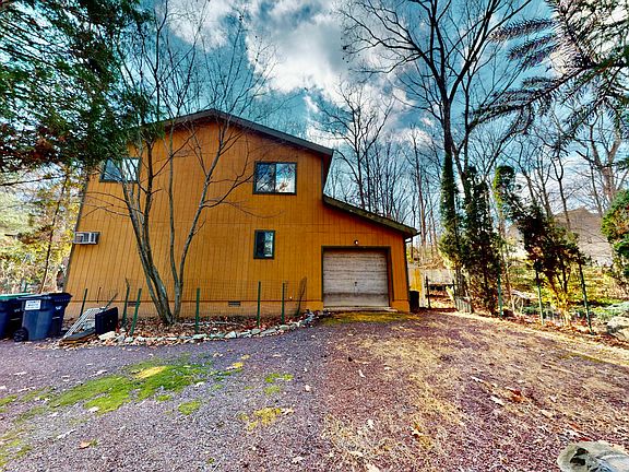 4th image of 2318 Burntwood Dr