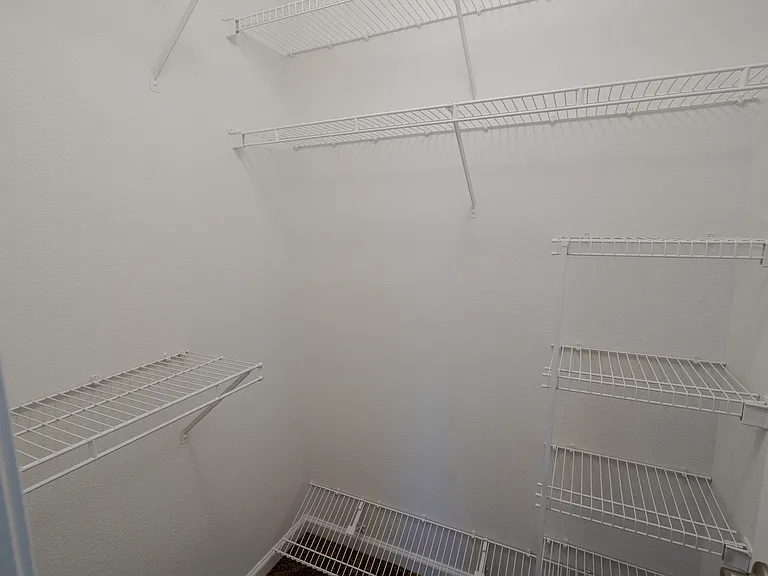 Barton Farms Apartments and Duplexes — Photo 50