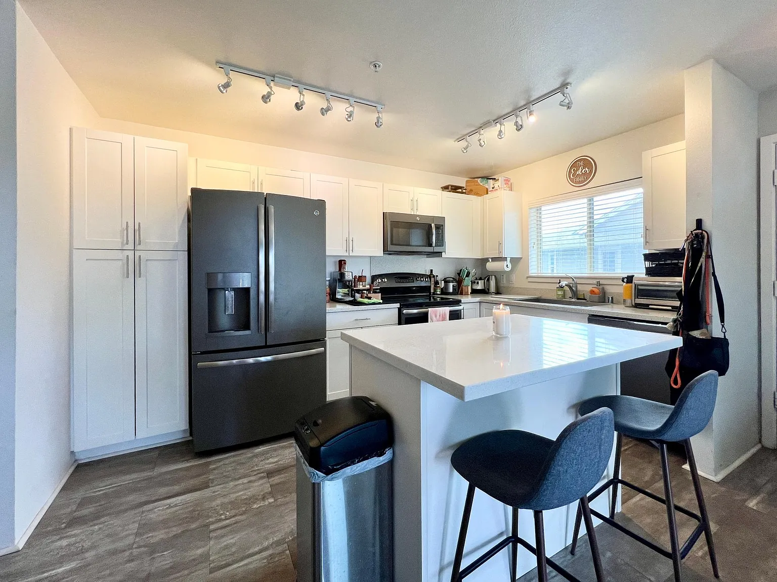 801 Kakala St — Photo 2