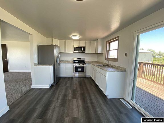 5th image of 10 Oriole Ln