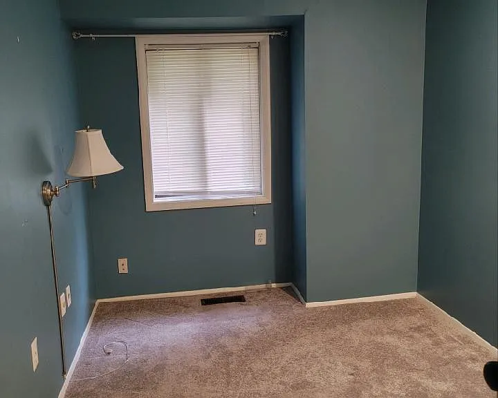 5468 Endicott Ln — Photo 11