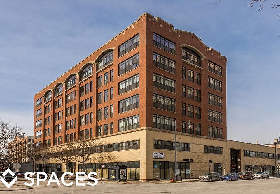 1st image of 2036 S Michigan Ave APT 208