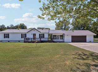 16165 Prairie Bell Rd, Okmulgee, OK 74447