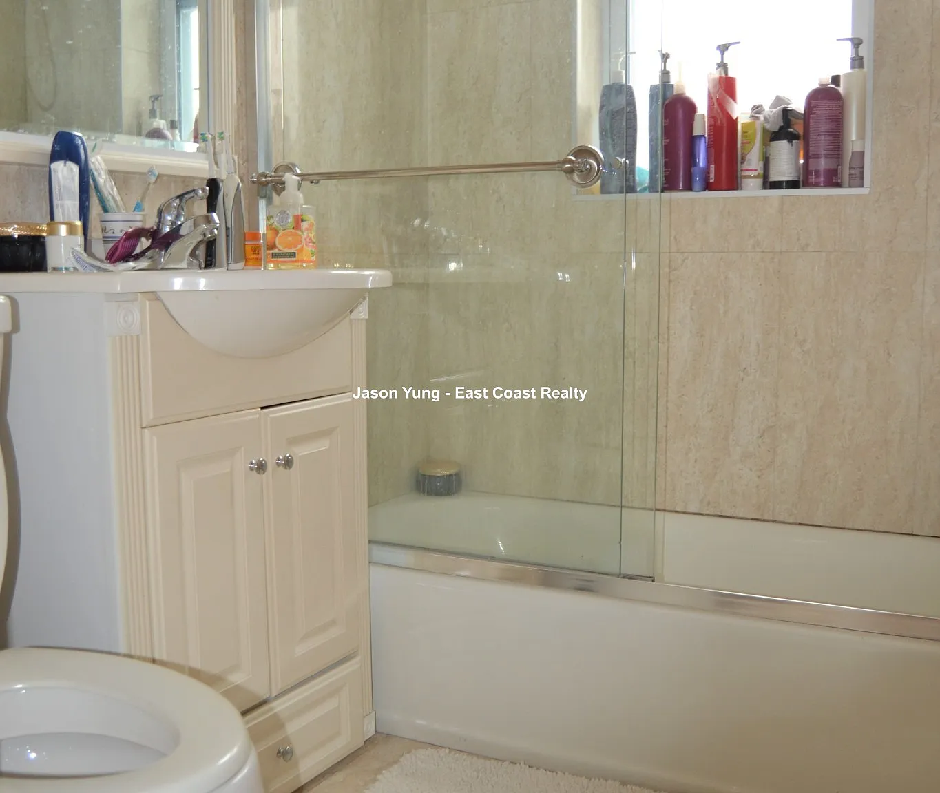 3 bed, 2.0 bath, 1000 sqft, $4,550 — Photo 4