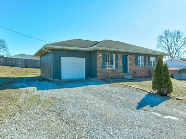 201 Spruce Ln, Dale, IN 47523