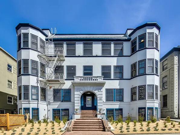 ArtHaus Grand, 220 Grand Ave Unit 4-D, Oakland, CA 94610