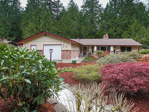 3rd image of 4220 31st Avenue Ct