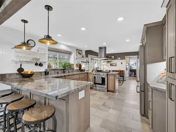271 Pinewood Dr, Paradise, CA 95969
