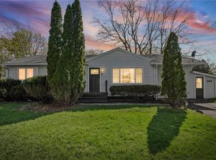 569 Marsh Rd, Pittsford, NY 14534