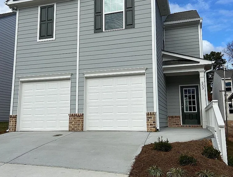203 Ridge Valley Dr — Photo 1