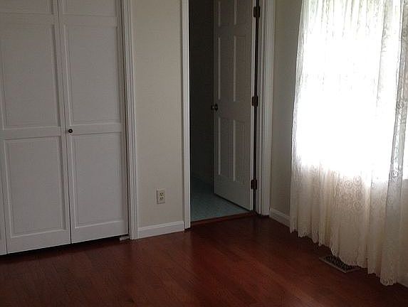 2nd image of 6401 Jefferson Ave