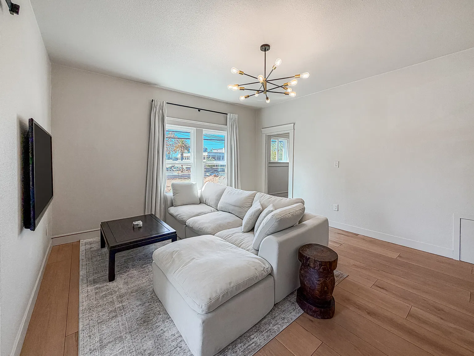 1 bed, 465 sqft, $1,390 — Photo 2