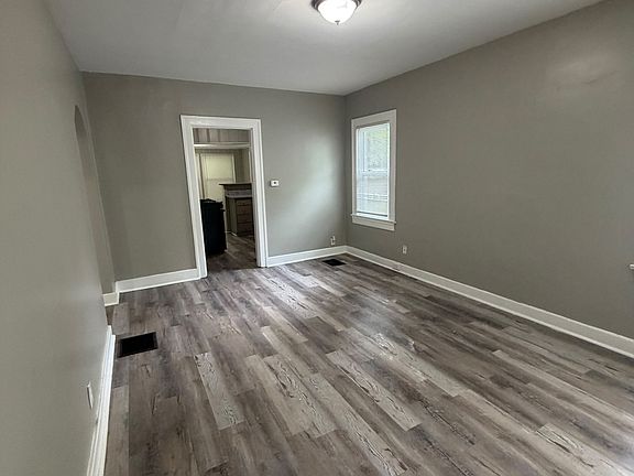 2nd image of 1106 Euclid Ave #1