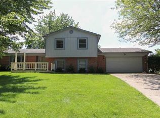 34 Riverview Ct, Greenfield, IN
