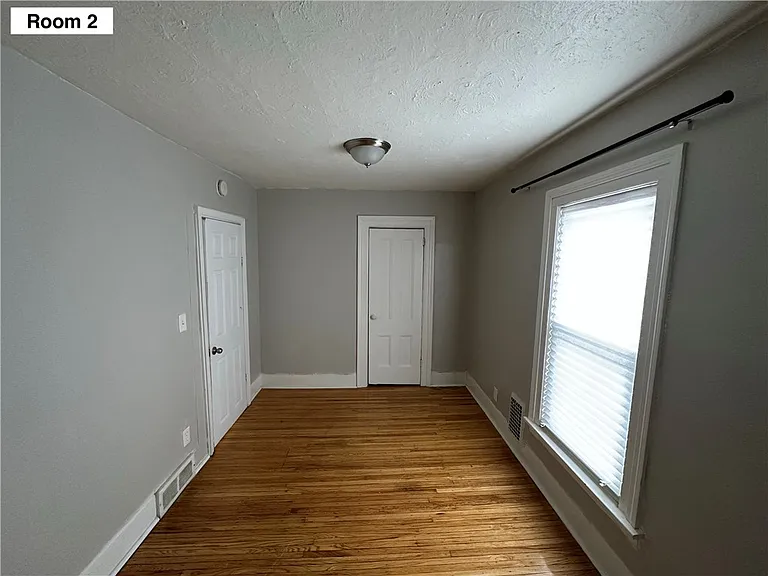 144 Adams St — Photo 5