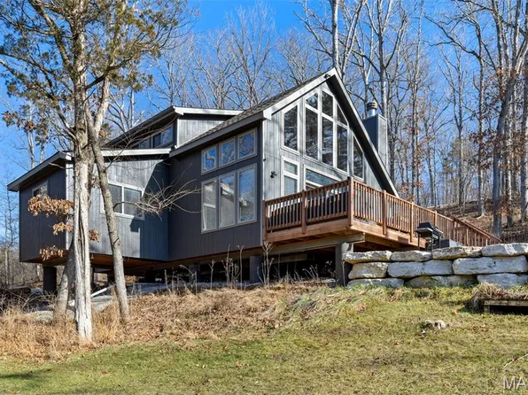 30 W Lucern Circle Dr, Innsbrook, MO 63390