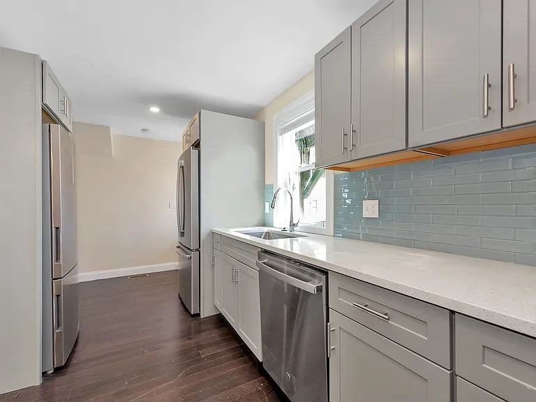 43 Wright Ave #3 — Photo 29