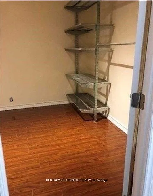 3 bed, $2,100 — Photo 2