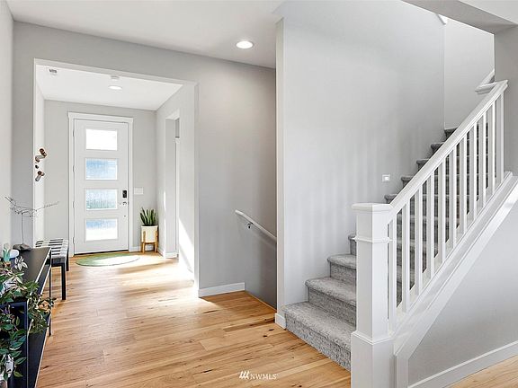 2nd image of 10570 Sentinel Dr