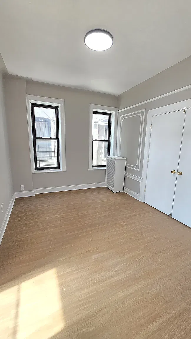 309 Rockaway Parkway — Photo 3