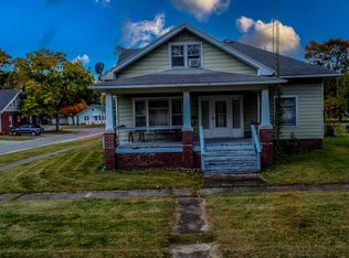 300 N Axtel Ave, Milford, IL