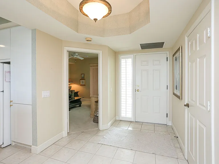 430 Cove Tower Dr #1202 — Photo 26